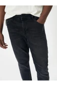 Brad Jeans - Slim Fit Jean thumbnail 5