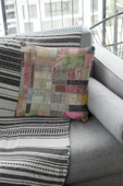 Çok Renkli Patchwork Çift Taraflı Kırlent Kılıfı KRL346 thumbnail 2