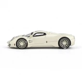 Mini GT - BBR BBRDIE6430 Pagani Utopia Presentation Grigio Rinascimento thumbnail 3