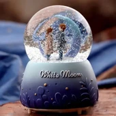 White Moon Kar Küresi Orta Boy thumbnail 3