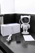 Astronot Görünümlü Projeksiyon Speaker Taşınabilir thumbnail 5