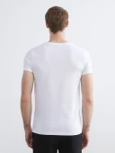 LC WAIKIKI Beyaz Slim Fit İnce Basic Tişört thumbnail 4