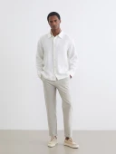 LCW Vision Beyaz Regular Fit Dokulu Erkek Basic Gömlek thumbnail 2
