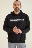 Erkek Siyah Kapşonlu Sweatshirt thumbnail 2