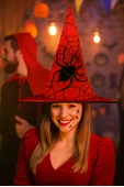 Hallowen cadı şapkası Kırmızı Dev Örümcek Desenli thumbnail 1