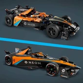 LEGO Technic NEOM McLaren Formula E Yarış Arabası 42169 thumbnail 5