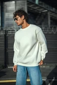 Kışlık Bisiklet Yaka Üç İplik Basic Sweatshirt - Beyaz thumbnail 3