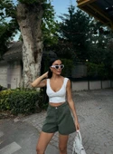 Çift Cepli Pileli Mini Denim Şort thumbnail 2