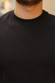 Erkek Kolları Dar Kesim Rahat Kalıp Basic Tişört thumbnail 3