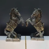 Şaha Kalkan At Biblosu thumbnail 1