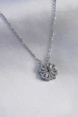 316L Çelik Gümüş Renk Açılır Yonca Model Kadın Kolye thumbnail 1