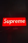 Supreme Tasarımlı Dekoratif Gece Lambası thumbnail 2