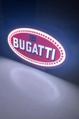 Bugatti Dekoratif Aydınlatma LED Gece Lambası thumbnail 2