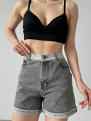 Duble Paça Yıkamalı Cepli Denim Şort thumbnail 2