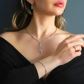 Baget Taşlı Sarkıt Modeli Gümüş Set thumbnail 1