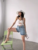 Paçası Püsküllü Desenli Denim Şort thumbnail 1