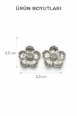 Gümüş Peony Çivi Küpe thumbnail 4