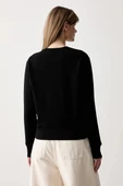 Guess Basy Kadın Sweatshirt thumbnail 3