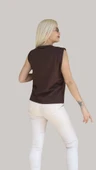 ÇİÇEK NAKIŞLI KOLSUZ TİŞÖRT thumbnail 4