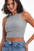 Kadın Gri Fitilli Görünümlü Askılı Kalın Esnek Örme Basic Crop Atlet thumbnail 1