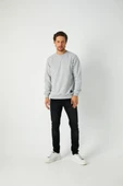 Erkek Gri Basic Bisiklet Yaka Sweatshirt thumbnail 3