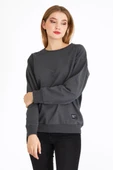 Kadın Antrasit Renk Basic Bisiklet Yaka Sweatshirt thumbnail 2