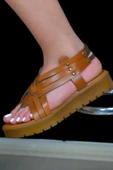 KADIN SANDALET HAKİKİ DERİ TABA thumbnail 1