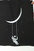 Baghashtag Siyah Bez Çanta Ayda Sallanan Astronot thumbnail 2