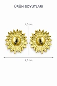 Daisy Gold Çivi Küpe thumbnail 3