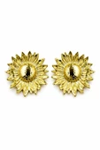 Daisy Gold Çivi Küpe thumbnail 2