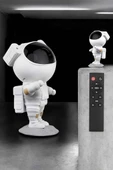 Çocuklara Özel Projeksiyon Astronot Lamba Speaker Sevimli thumbnail 3