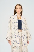 Kadın Çiçek Ve Yaprak Nakışlı Pullu Kimono thumbnail 11