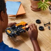 Technic NEOM McLaren Extreme E Race Car 42166 thumbnail 4