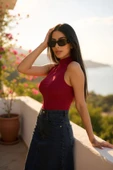 Kadın Bordo Kolsuz Balıkçı Yaka Basic Bluz thumbnail 3