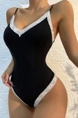 Kadın Beyaz Dantel Işlemeli Siyah Tulum Gecelik thumbnail 3