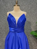 Drape Detaylı Straplez Saten Abiye thumbnail 2