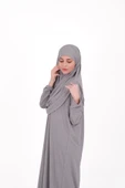 Tek Parça Namaz Elbisesi Boydan Giymeli Gri Çantalı thumbnail 6