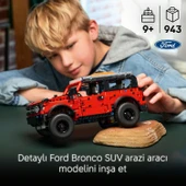 Lego 42213 Technic Ford Bronco SUV thumbnail 6