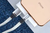 Rengareng Siyah Lightning Vera USB Kablo thumbnail 2