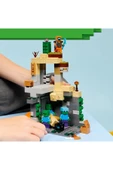 LEGO Minecraft Zombi Zindanı 21587 thumbnail 6