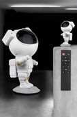 Çocuklara Özel Projeksiyon Astronot Lamba Speaker Sevimli thumbnail 3