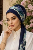 Lacivert Batik Desen Fularlı Bone thumbnail 2