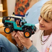 LEGO  42227 Technic Jeep Wrangler Rubicon SUV thumbnail 2