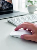 Kablosuz Bluetooth Oyuncu Mouse Sessiz Tıklama Ergonomik Wireless Fare thumbnail 4