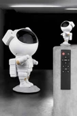 Çocuklara Özel Projeksiyon Astronot Lamba Speaker Sevimli - Lisinya thumbnail 3
