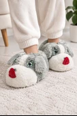 Moda Focus Sevimli Köpek Figürlü Sessiz Kaydırmaz Taban Peluş Unisex Ev Pandufu Sevgili Kombin Terliği thumbnail 4