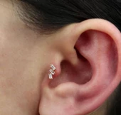 Altın Baget Tragus Piercing 14 Ayar Tria thumbnail 3