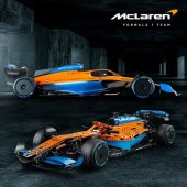 LEGO Technic 42141 McLaren Formula 1 Race Car thumbnail 4