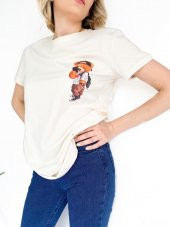 Kadın Ayıcık Baskılı Basic Tshirt Ekru thumbnail 8