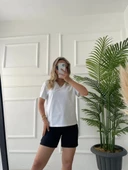 Kadın V Yaka Basic Tshirt Beyaz thumbnail 3